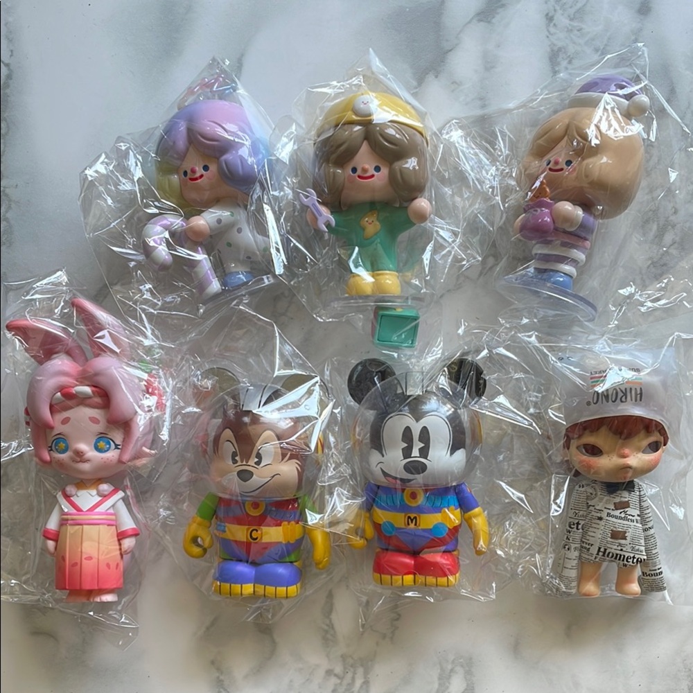 Popmart + Disney and more blindbox figure LOT